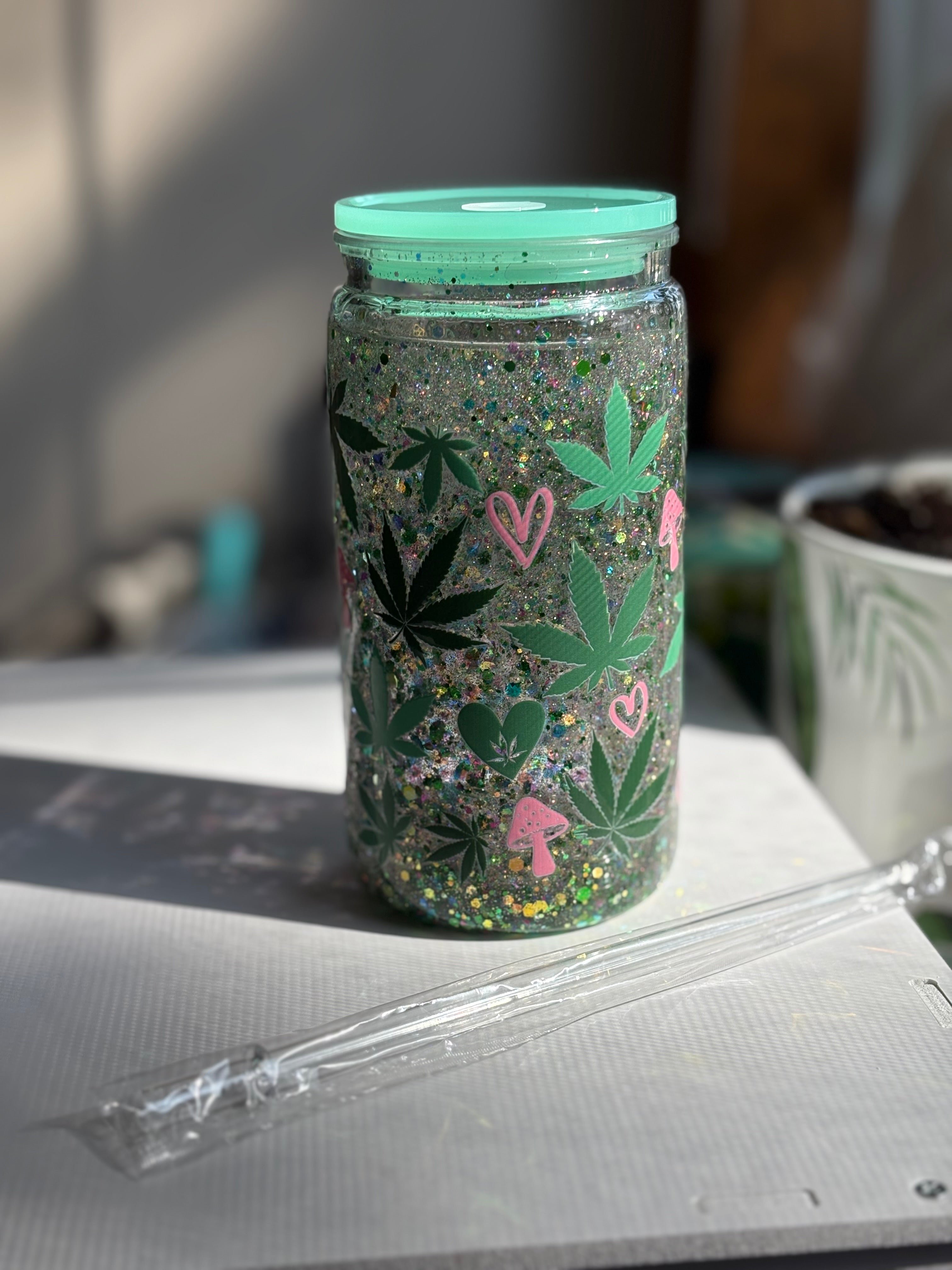 16oz Acrylic Cannabis Hearts