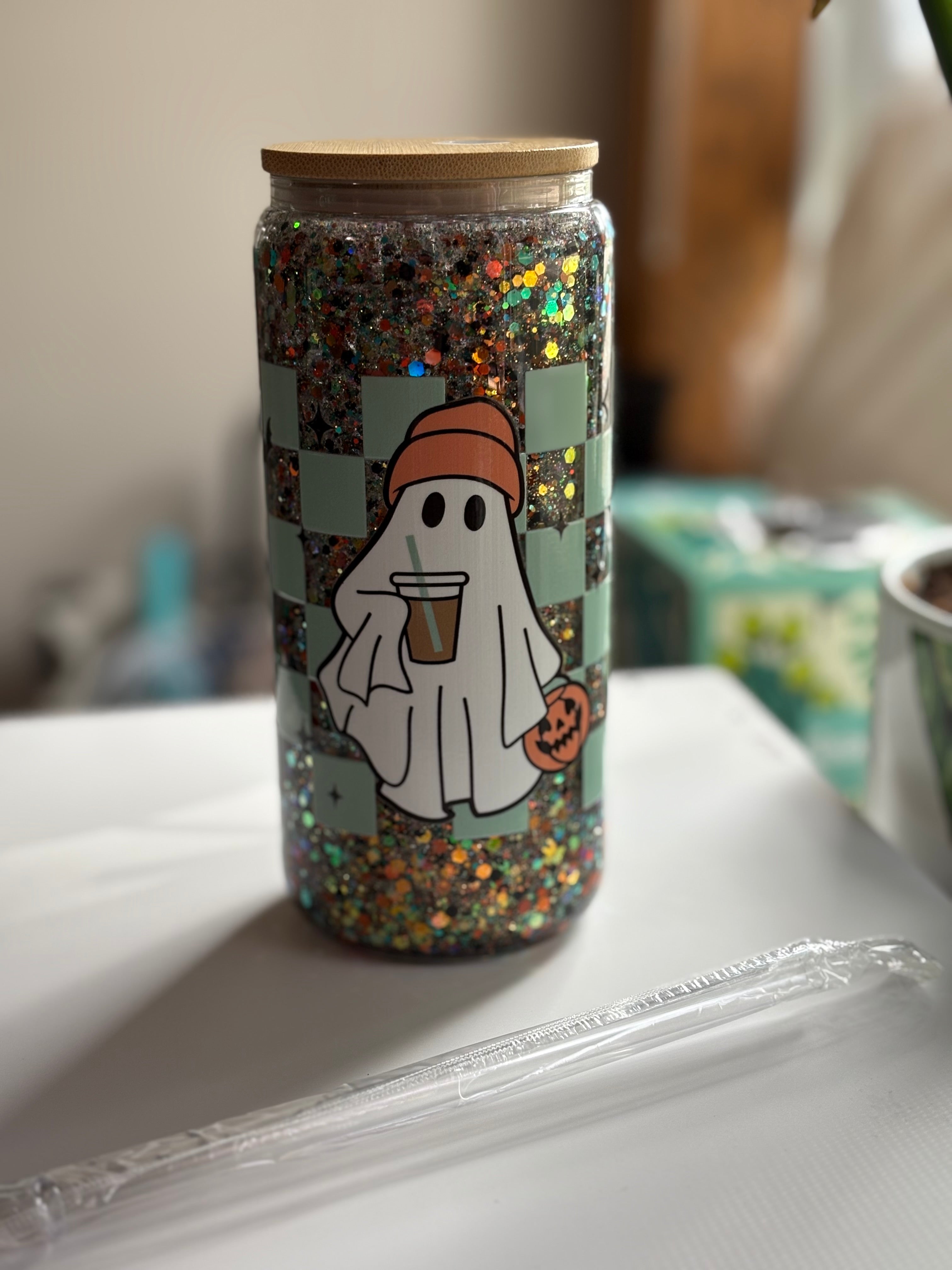20 oz Glass Fall Ghost
